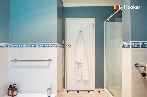 Photo of property in 60 Marion Street, Macandrew Bay, Dunedin, 9014