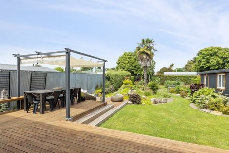 Photo of property in 1111a Heretaunga Street East, Parkvale, Hastings, 4122