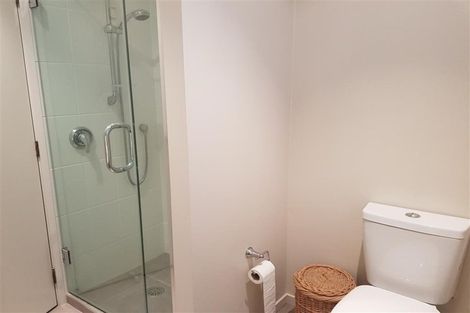 Photo of property in 1/39 Calypso Place, Rothesay Bay, Auckland, 0630