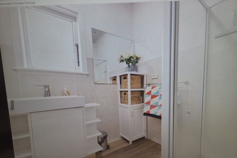 Photo of property in 1/245 Pakuranga Road, Pakuranga, Auckland, 2010