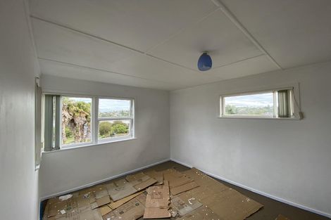 Photo of property in 19 Sunhaven Avenue, Glenfield, Auckland, 0629