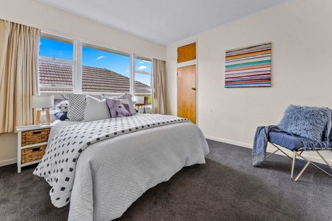 Photo of property in 3 Hepper Street, New Lynn, Auckland, 0600