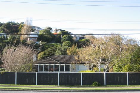 Photo of property in 232 Eastern Hutt Road, Stokes Valley, Lower Hutt, 5019