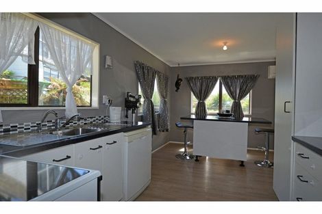 Photo of property in 14 Syme Crescent, Kawerau, 3127