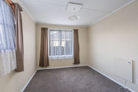 Photo of property in 24 Irving Street, Gore, 9710