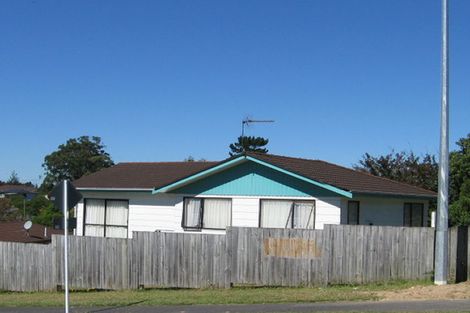 Photo of property in 133 Oreil Avenue, West Harbour, Auckland, 0618
