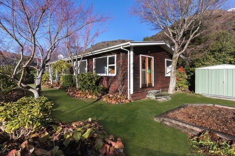Photo of property in 36 Mcchesney Road, Arthurs Point, Queenstown, 9371