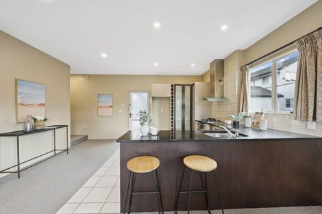 Photo of property in 187m Great South Road, Greenlane, Auckland, 1051