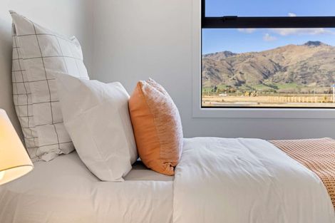 Photo of property in 36 Longview Drive, Lake Hawea, 9382