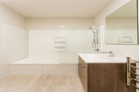 Photo of property in 8 Ceramic Lane, New Lynn, Auckland, 0600