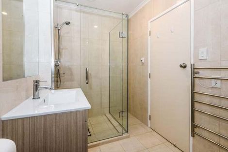 Photo of property in 2/29 Dudley Road, Mission Bay, Auckland, 1071