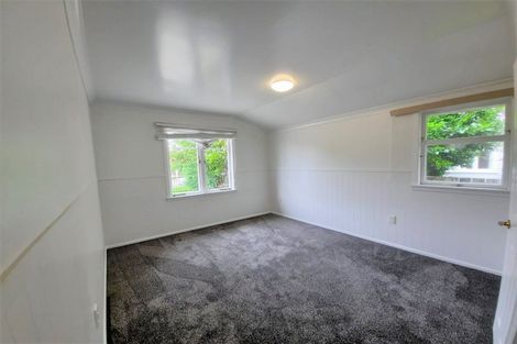 Photo of property in 3 Canal Road, Avondale, Auckland, 1026