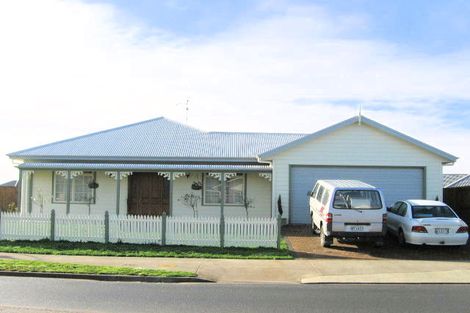 Photo of property in 26 Coleraine Drive, Rototuna, Hamilton, 3210
