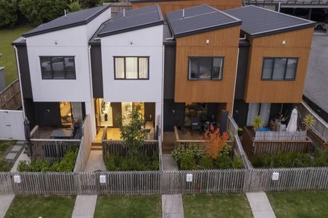 Photo of property in Rf202b, 34/18 Hewlett Road, Massey, Auckland, 0614