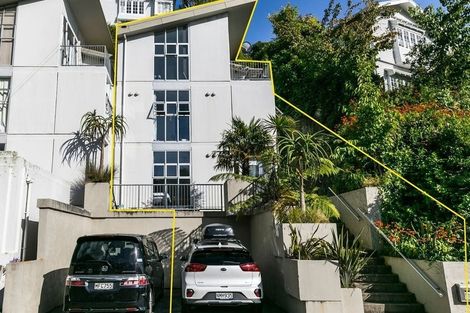 Photo of property in 8 Norna Crescent, Kelburn, Wellington, 6012