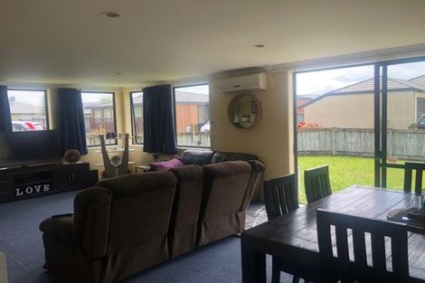 Photo of property in 40 Saxon Woods Drive, Rototuna North, Hamilton, 3210