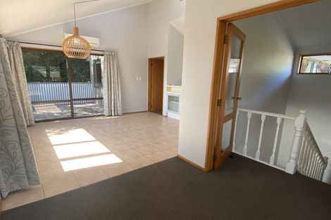 Photo of property in 7 Widmore Drive, Massey, Auckland, 0614