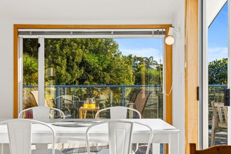 Photo of property in 7 Kowhai Road, Mairangi Bay, Auckland, 0630