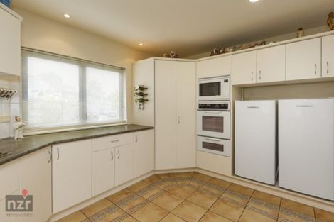 Photo of property in 16 Woodland Grove, Feilding, 4702