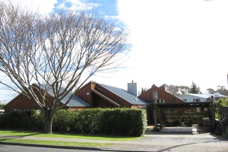 Photo of property in 5 Greenwood Road, Havelock North, 4130