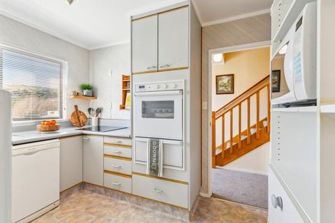 Photo of property in 107 Main Road, Tawa, Wellington, 5028