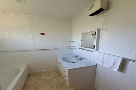 Photo of property in 150 Mill Road, Otaki, 5512