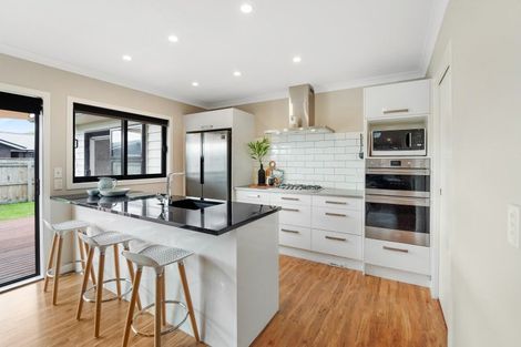 Photo of property in 1 Dow Chung Place, Otaki, 5512