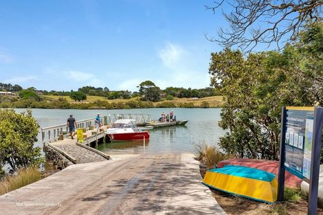 Photo of property in 70 Edmonds Road, Kerikeri, 0293