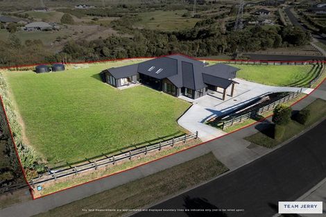 Photo of property in 21 Te Ara Aukati Terrace, Pokeno, 2471