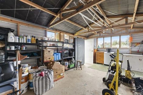 Photo of property in 10 Sandown Street, Waihola, Milton, 9073