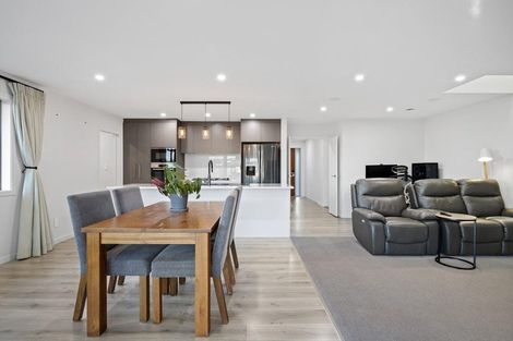 Photo of property in 27 Kilbryde Crescent, Pokeno, 2402