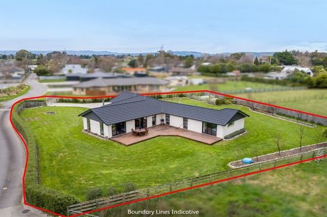 Photo of property in 474c High Street South, Carterton, 5713