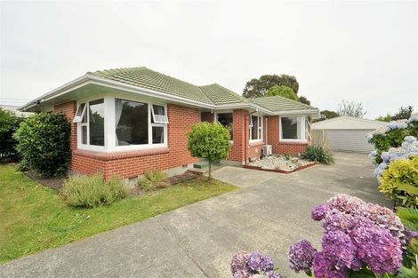 Photo of property in 7 Bendale Place, Avonhead, Christchurch, 8042