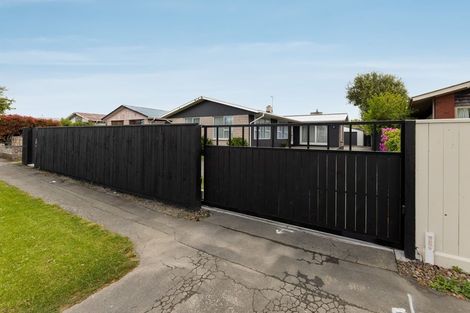 Photo of property in 247 Grahams Road, Bishopdale, Christchurch, 8053