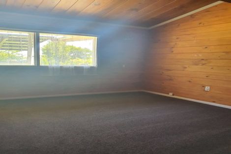 Photo of property in 48 Mountain Road, Western Heights, Rotorua, 3015