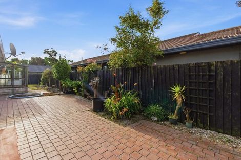 Photo of property in 16 Fernbrook Place, Mairehau, Christchurch, 8013