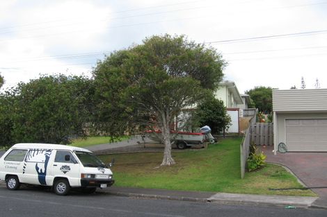 Photo of property in 1/52 Selwyn Crescent, Forrest Hill, Auckland, 0620