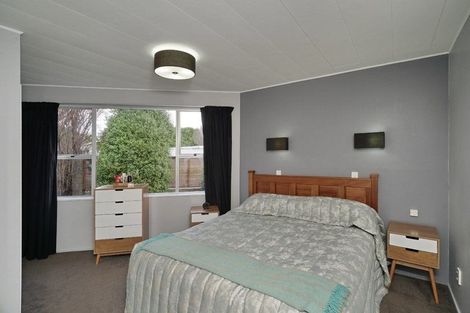 Photo of property in 1 Esher Place, Saint Martins, Christchurch, 8022