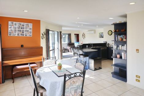 Photo of property in 14 Pascoe Drive, Woodend, 7610