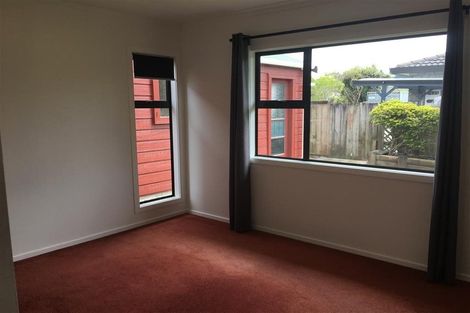 Photo of property in 315b Maungaraki Road, Maungaraki, Lower Hutt, 5010