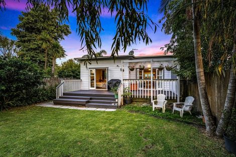 Photo of property in 308 Royal Road, Massey, Auckland, 0614