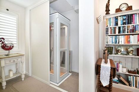 Photo of property in 37 Landmark Terrace, Orewa, 0931