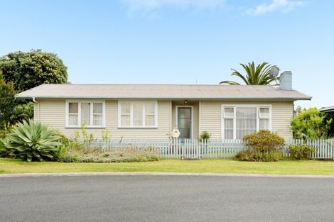Photo of property in 20 Woodford Avenue, Brookfield, Tauranga, 3110