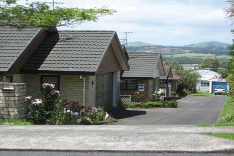 Photo of property in 194b Wellington Street, Pukekohe, 2120