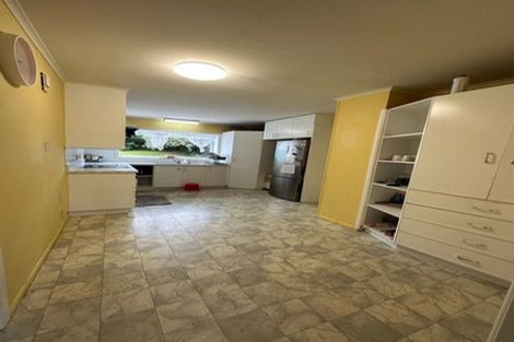 Photo of property in 6 Arahoe Road, New Lynn, Auckland, 0600