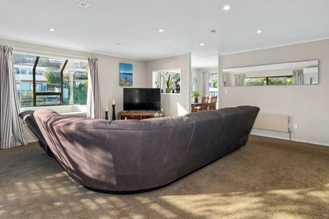 Photo of property in 60 Meander Drive, Welcome Bay, Tauranga, 3112