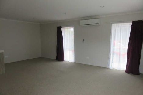 Photo of property in 2/24 Lorne Street, Melville, Hamilton, 3206