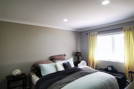 Photo of property in 7 Parkhaven Drive, Rosehill, Papakura, 2113