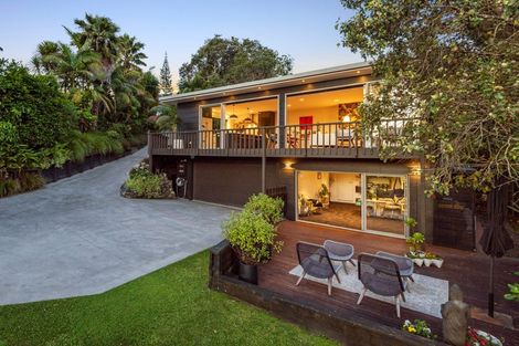 Photo of property in 32a Palmerston Road, Birkenhead, Auckland, 0626