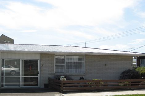 Photo of property in 2/123 Lemon Street, New Plymouth, 4312